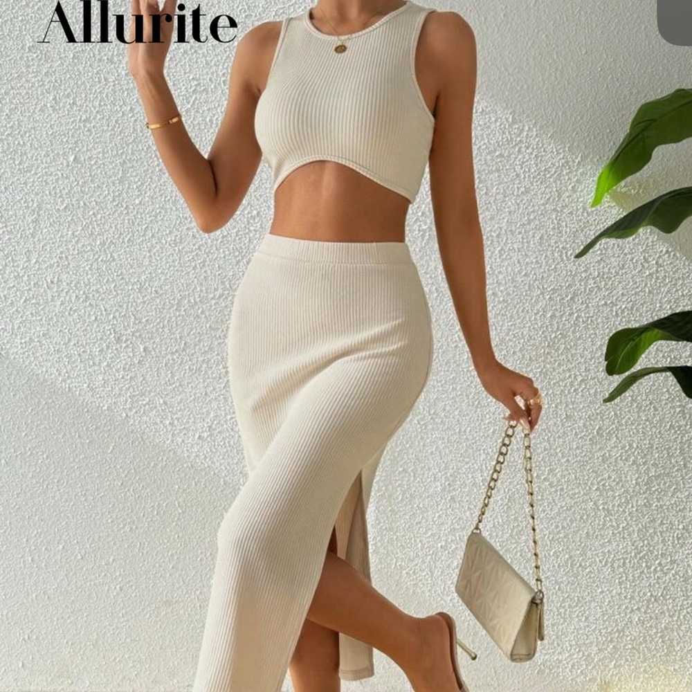 Cream Ribbed Knit Skirt